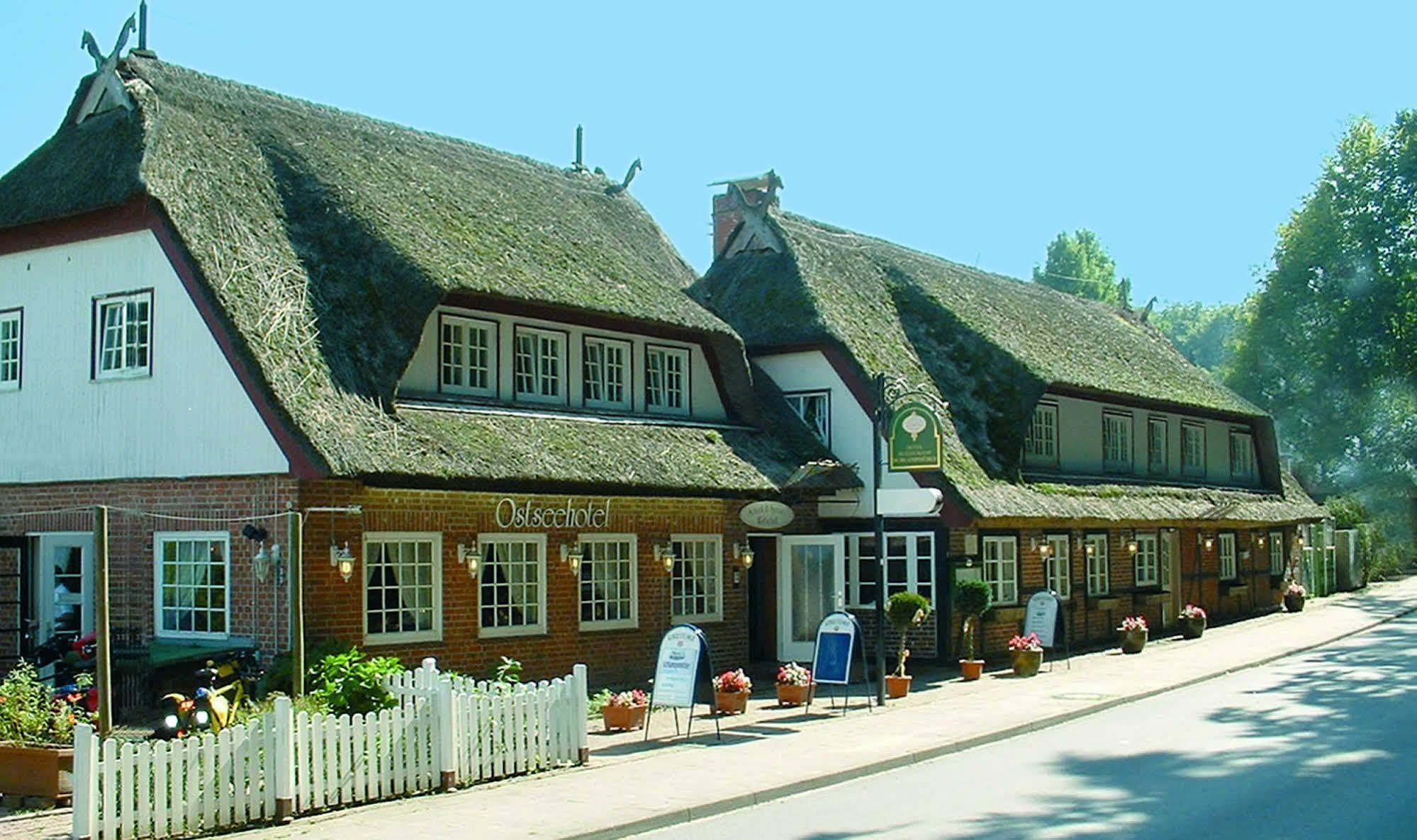 Das Ostseehotel Blekendorf Kültér fotó